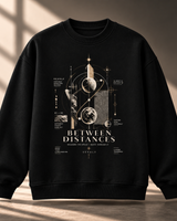 BETWEEN DISTANCES — Oversized Sweatshirt